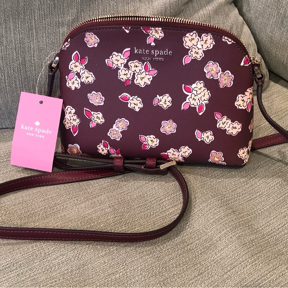 NWT Kate Spade Tinsel Berry Floral small crossby shoulder strap purse bag